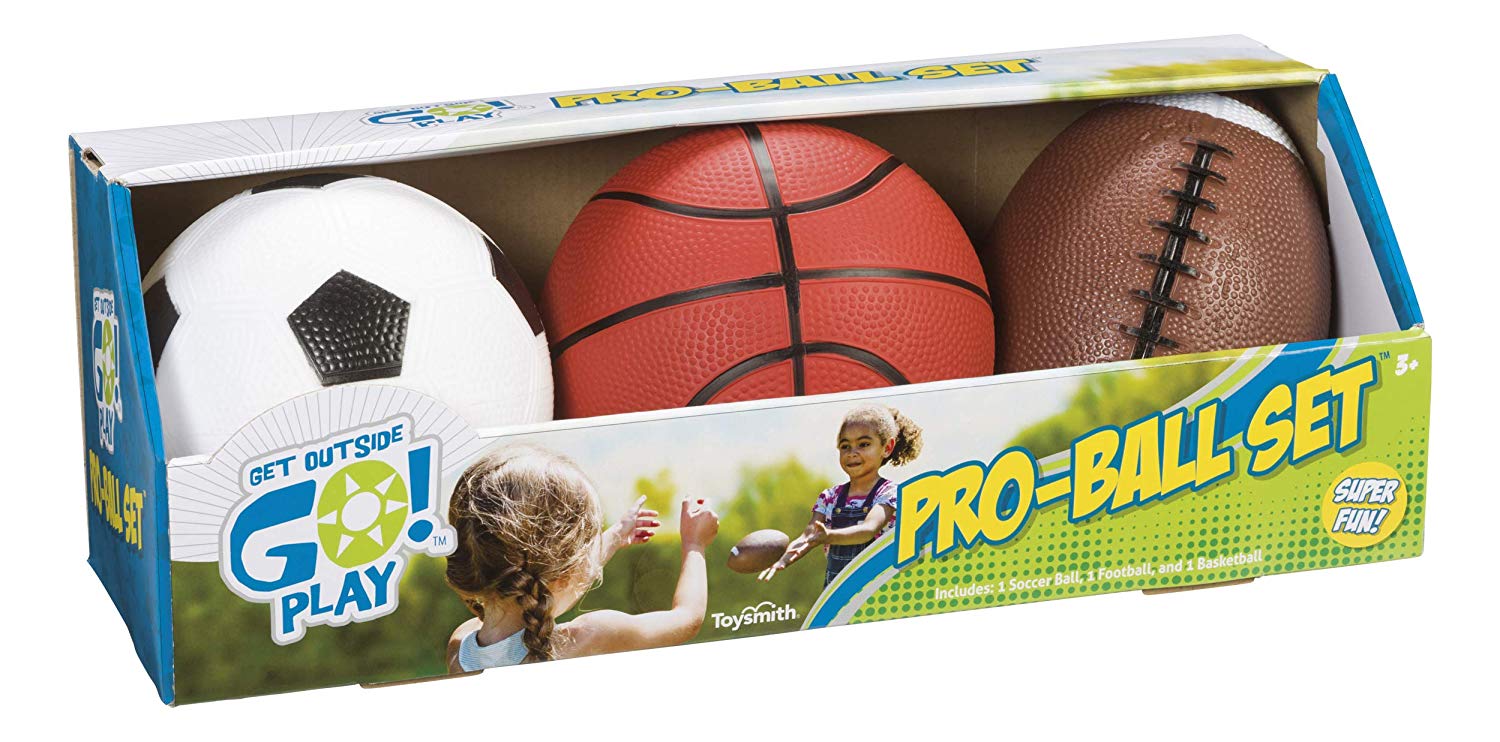 EasyCard ספורט Toysmith Get Outside GO! Pro-Ball Set, Pack of 3 (5-inch soccer ball,6.5-inch football and 5-inch basketball)